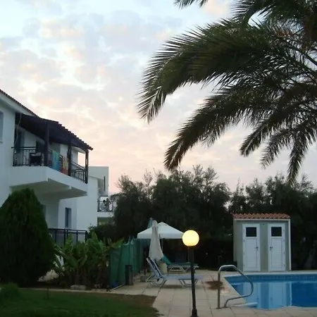 شقة Socrates Polis