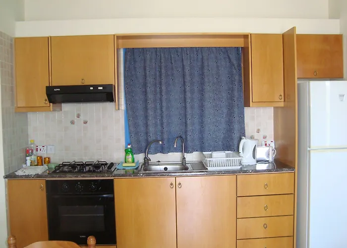 Apartment Socrates Polis